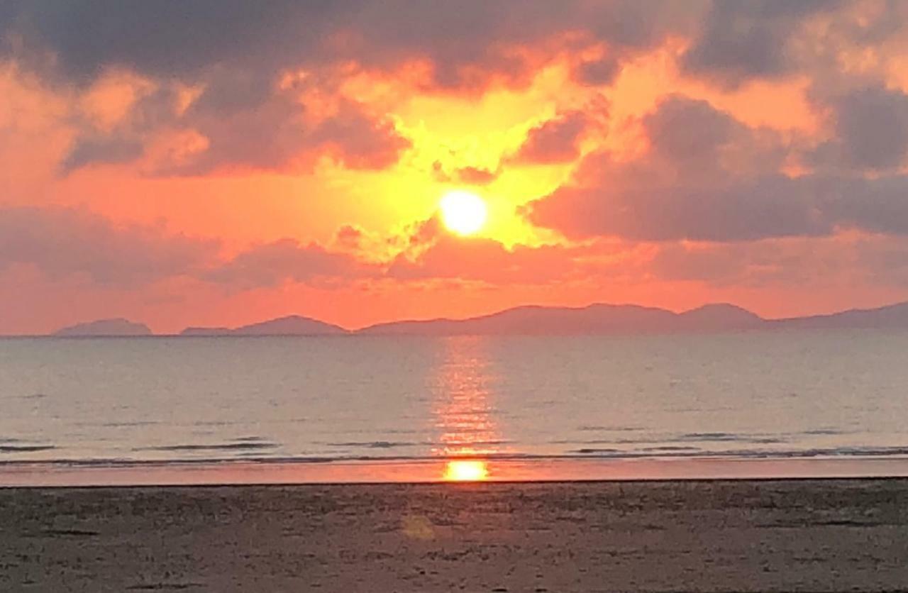 Yeppoon Beachhouse Buitenkant foto